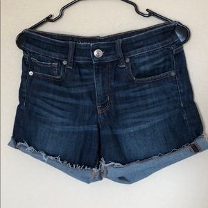 American Eagle midi cutoff short size 6